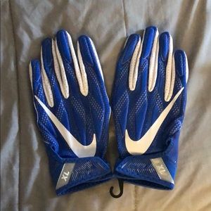 Nike Air Force football gloves size XL